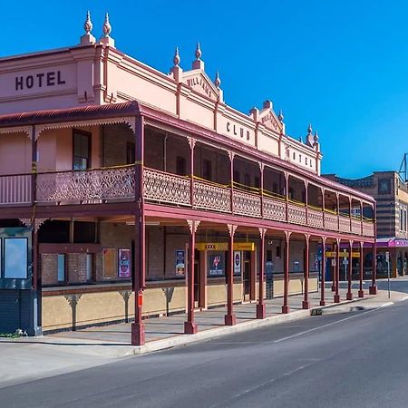 Club Hotel Glen Innes Exteriör bild