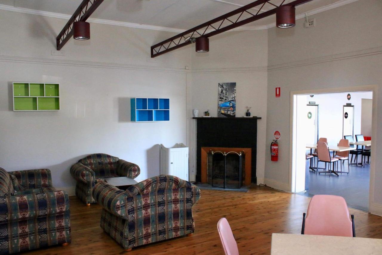 Club Hotel Glen Innes Exteriör bild